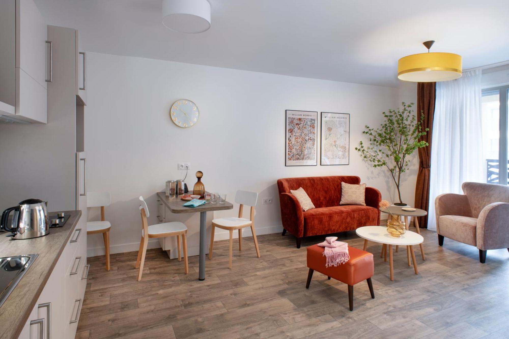 Domitys La Clef Des Arts Aparthotel Chalons-en-Champagne Exterior photo