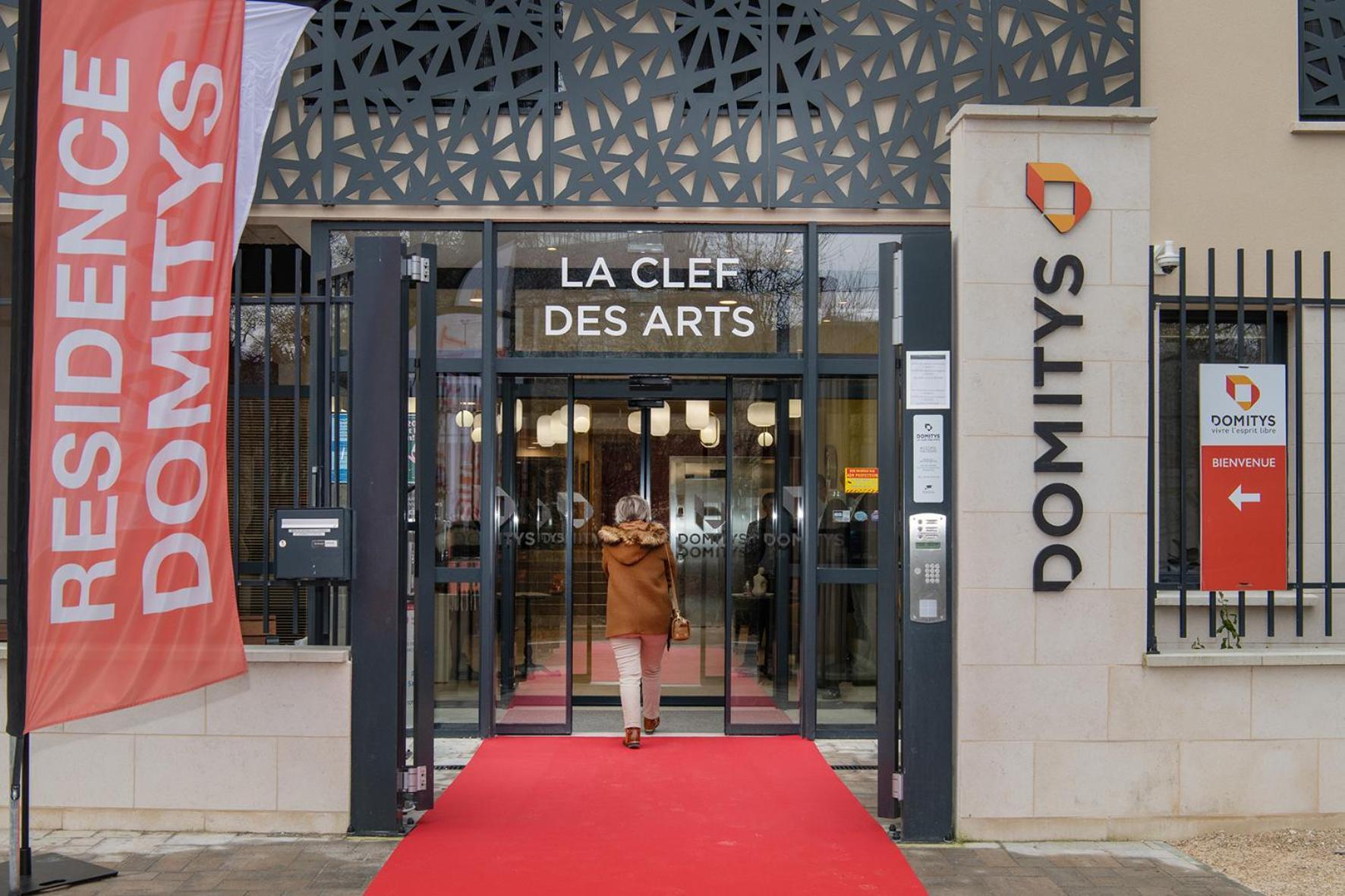 Domitys La Clef Des Arts Aparthotel Chalons-en-Champagne Exterior photo